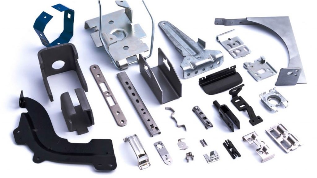 Pressteile aus Stahl und Aluminium: Halter, Laschen, Winkel und Verstärkungen aus der Stanztechnik der Fuchs Metalltechnik GmbH